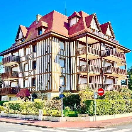 Echappee Chic - Balcon - 150 M Casino Deauville & Plage المظهر الخارجي الصورة