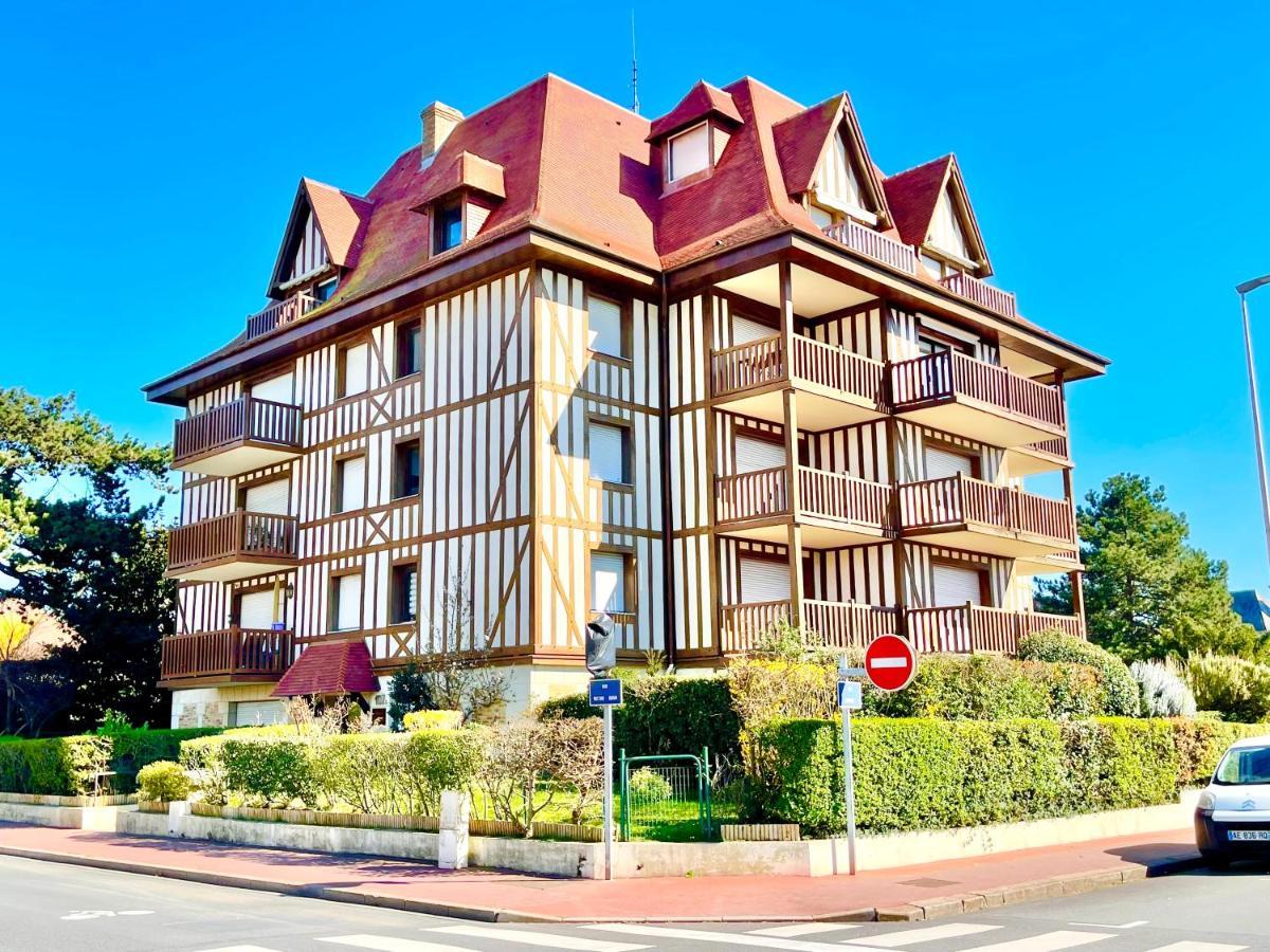 Echappee Chic - Balcon - 150 M Casino Deauville & Plage المظهر الخارجي الصورة